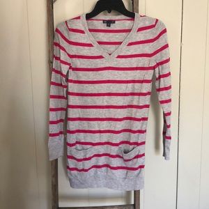 PINK + GREY GAP SWEATER TUNIC SIZE XS